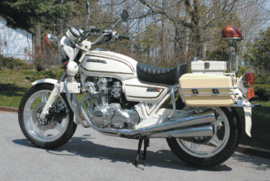Honda Police Special Motorcycle CB750 4-stroke 4-cylinder